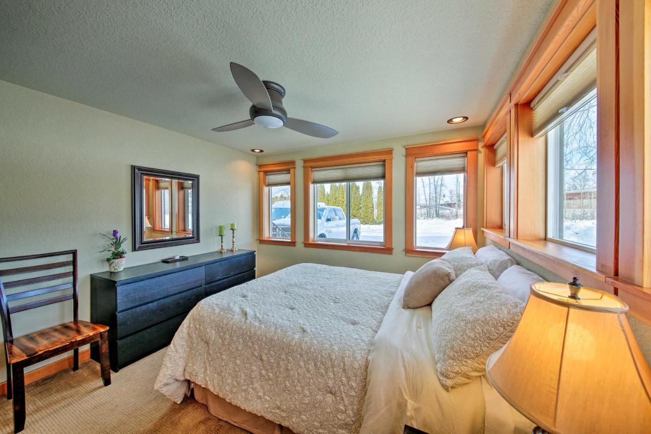 Lake Pend Oreille Condo With Porch And Mountain View! Sandpoint Kültér fotó